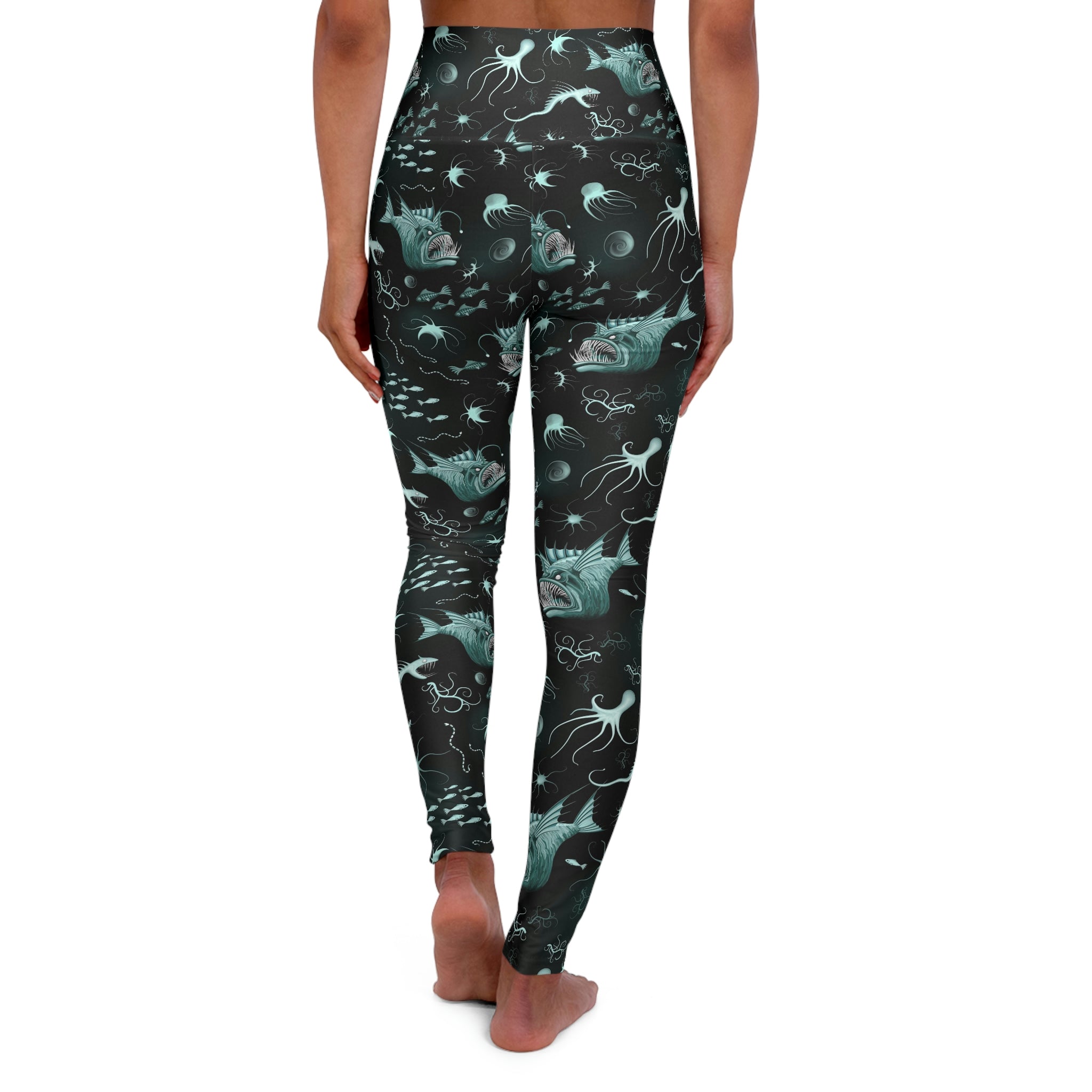 SHE REBEL - Hungry Piranha Yoga Leggings